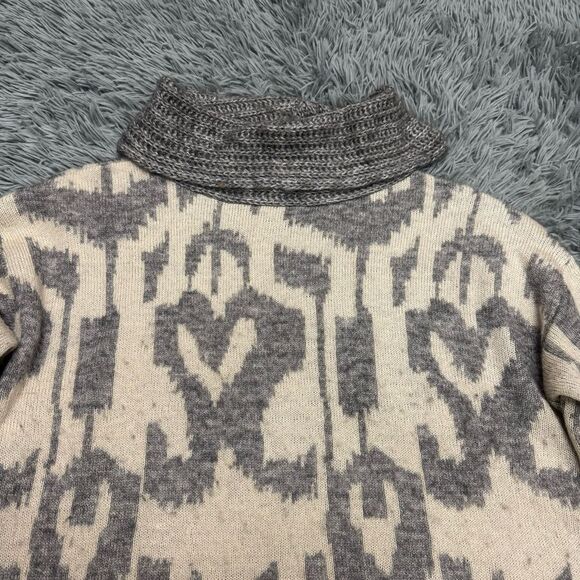 Chicos Turtle Neck Quarter Sleeve Sweater Size 1(8) - Picture 2 of 9